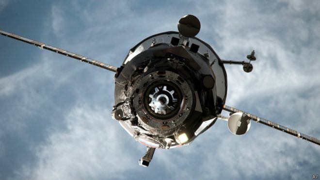 ترسل روسيا سنويا ما بين ثلاث وأربع سفن إمدادات إلى محطة الفضاء الدولية