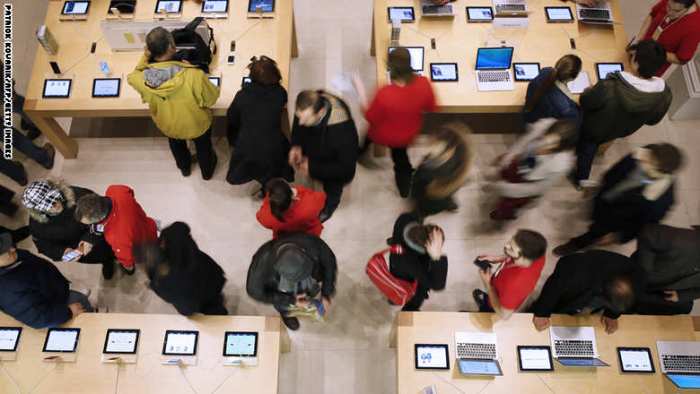 أحد متاجر شركة أبل