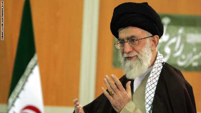 المرشد الأعلى في إيران علي خامنئي