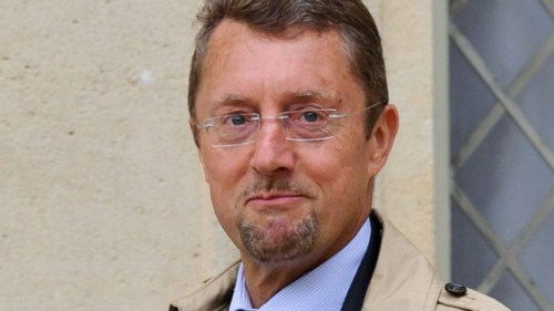 مدير الاستخبارات الفرنسية برنار باجوليه