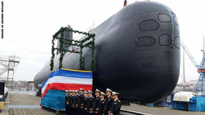 احتفال القوات البحرية المصرية بتدشين الغواصة