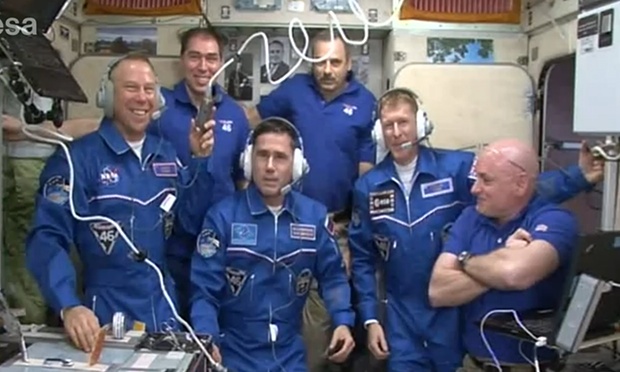 الرواد الستة للمحطة الفضائية المدارية بعد وصول 3 رواد جدد اليوم