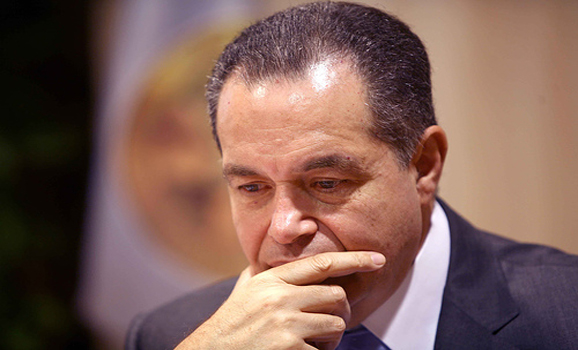 رجل الأعمال محمد منصور