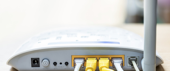 الراوتر الذي نستخمه في منازلنا ومكاتبنا للاتصال بشبكة الإنترنت وتشغيل الواي فاي