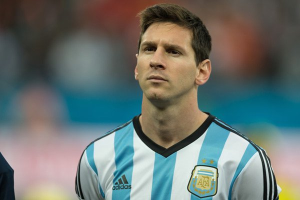 النجم العالمي ميسي يستخدم شركات الأوف شور للتهرب الضريبي