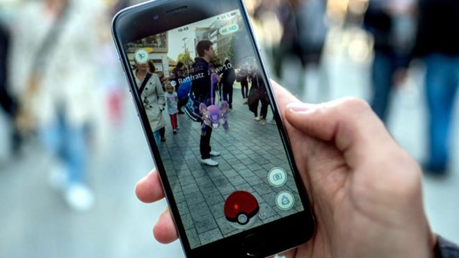 للعبة فائدة واحدة على الاقل، وهي انها تشجع على احراق السعرات الحرارية