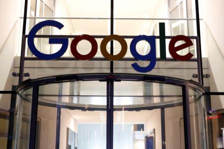 شعار جوجل في هامبورج يوم 11 يوليو 2016