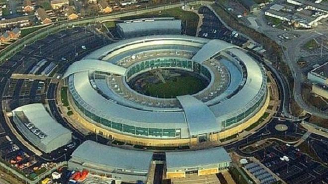 الصراع في بريطانيا بين حرية الإنترنت ومكافحة الإرهاب