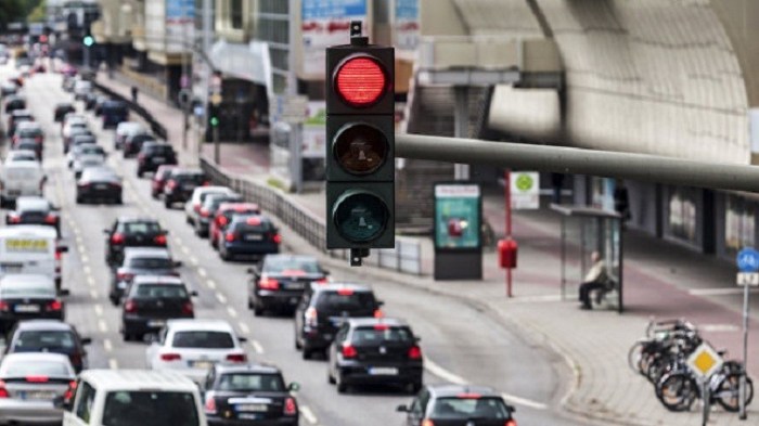 ازدحام حركة المرور في شوارع كاليفورنيا 