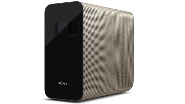 يستخدم جهاز العرض الذكي الجديد لسوني تطبيقات أندرويد 