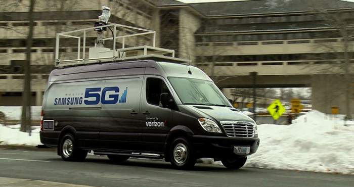 تجارب سامسونج وفيريزون علي الجيل الخامس للاتصالات 