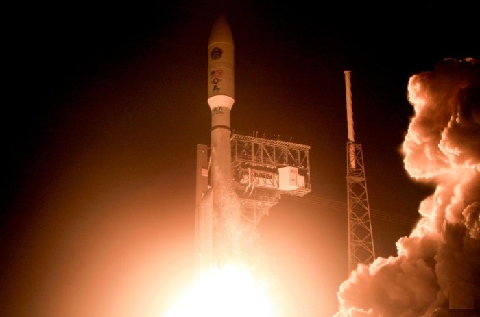 ناسا - إطلاق صاروخ أطلس 5 من شركة يونايتد لونش ألايانس من مركز كيب كانافيرال للفضاء في ولاية فلوريدا، الولايات المتحدة الأمريكية ، 8 أغسطس ، 2019