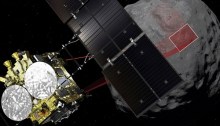 رسم بالكمبيوتر للمسبار الياباني هايابوسا 2 لدى وصوله إلى كويكب في صورة من وكالة الفضاء اليابانية