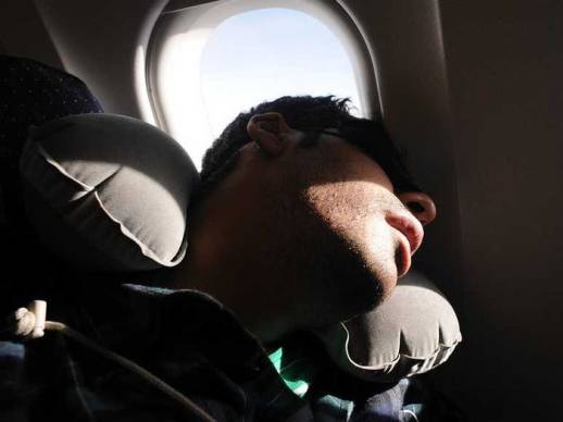 المقعد بجوار النافذة هو الأفضل لمن يريد النوم