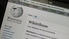 موسوعة ويكيبيديا تنشأ شبكتها الإجتماعية