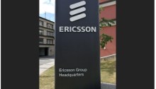 شعار شركة اتصالات الموبايل السويدية إريكسون بمقرها الرئيسي في ستوكهولم