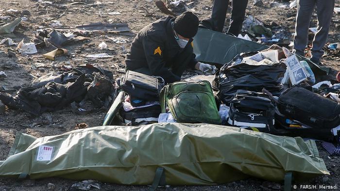 إيران تحت الضغط رغم اعترافها بإسقاط الطائرة الأوكرانية "نتيجة خطأ بشري"