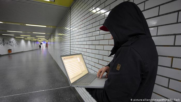 ميتامورفو: تروجان خطير قد يسرق حسابك البنكي