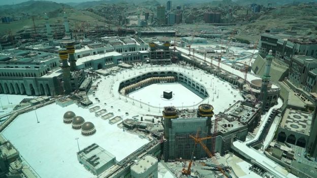 الحج تاريخيا تعطل لأكثر من عشرين مرة بسبب الأوبئة أو الاضطرابات السياسية والاقتصادية والأمنية