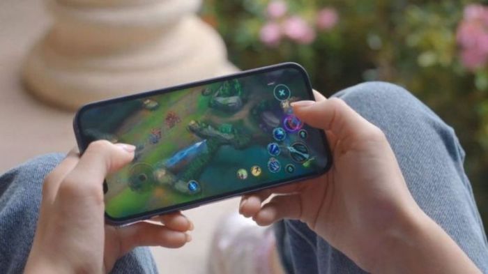 عززت أبل قدرات أيفون 12 على تشغيل ألعاب الفيديو وأداء مهام الواقع المعزز