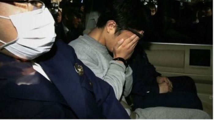 تاكاهيرو شيرايشي إثر اعتقاله في عام 2017