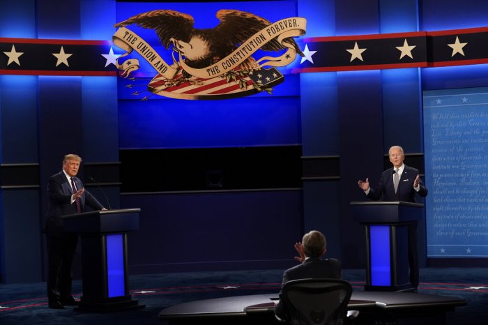 ترامب ونائب الرئيس السابق جو بايدن، المرشح الديمقراطي يوم الثلاثاء 29 سبتمبر في كليفلاند في أول مناظرة رئاسية