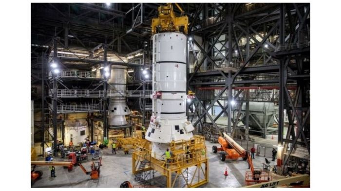 صاروخا الدفع سيوفران 75% من قوة دفع المركبة عند الانطلاق