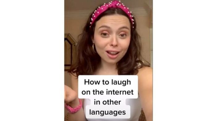 الأشخاص العاديون، مثل الصحفية صوفيا سميث غيلر، قد لا تقل فرصهم في تحقيق شهرة عبر موقع تيك توك عن فرص أي مستخدم آخر للتطبيق