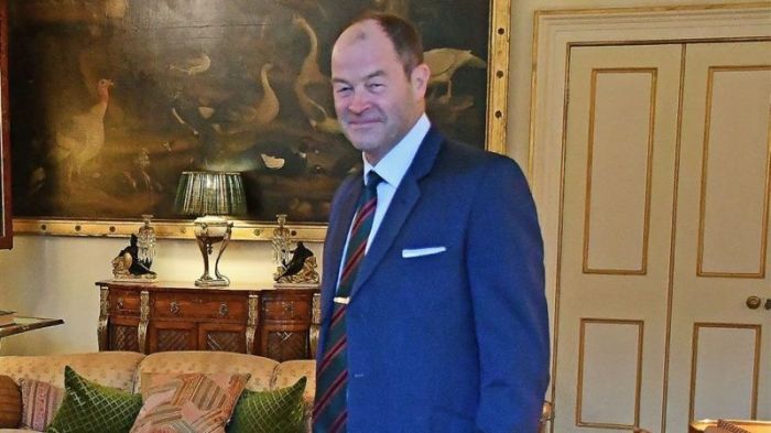 السير باتريك ساندرز رئيس القيادة الاستراتيجية بالجيش البريطاني التي تتولى تنسيق عمليات القوة المشتركة