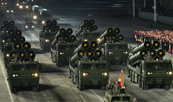 أطلقت كوريا الشمالية مجموعة من الصواريخ الإخبارية