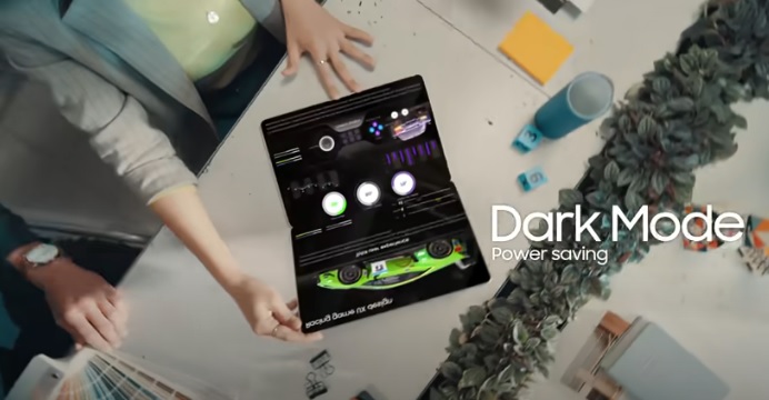 أجهزة لاب توب تعمل بالشاشات القابلة للطي