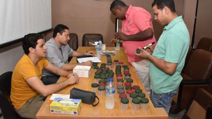 جانب من الكشف عن تحليل المخدرات