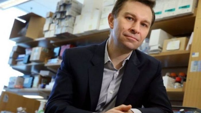 يدير سينكلير مختبراً في جامعة هارفارد يبحث في الشيخوخة