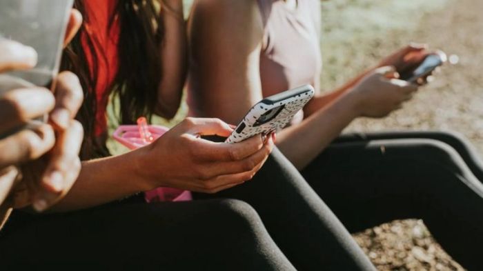 تطبيقات التتبع بين الأمن وأختراق الخصوصية