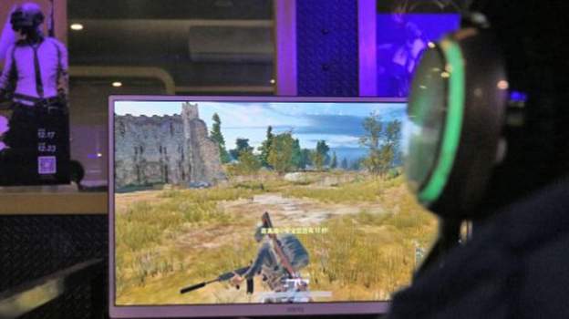 يقضي الهدف من لعبة "بابجي" بأن يقتل اللاعب أكبر عدد من خصومه ليبقى وحده على قيد الحياة في النهاية