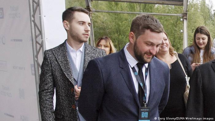 دعا إيجور أوشيف، المؤسس المشارك لشركة الأمن السيبراني الأوكرانية، قراصنة متطوعين إلى مهاجمة مواقع ذات صلة بالحكومة الروسية