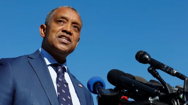  المدعي العام للعاصمة الأمريكية واشنطن كارل راسين