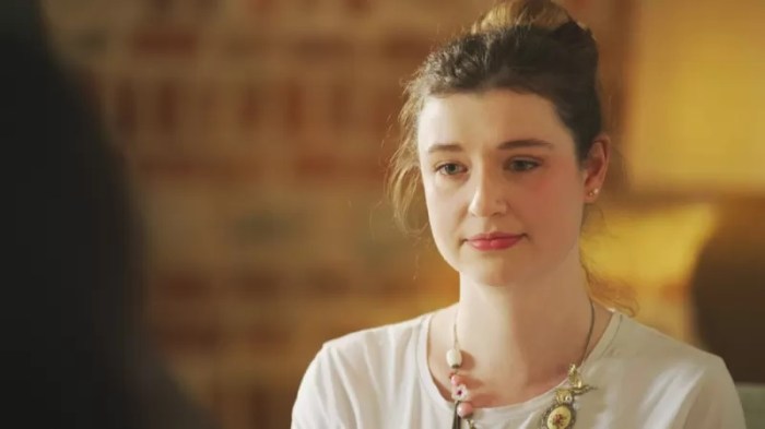 تقول جورجي إن ثغرة قانونية حالت دون ملاحقة صديقها السابق الذي نشر صورها الحميمية على الإنترنت