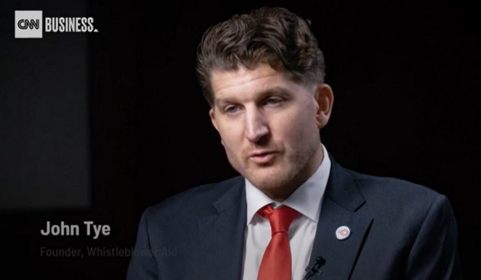 جون تاي، مؤسس منظمة Whistleblower Aid