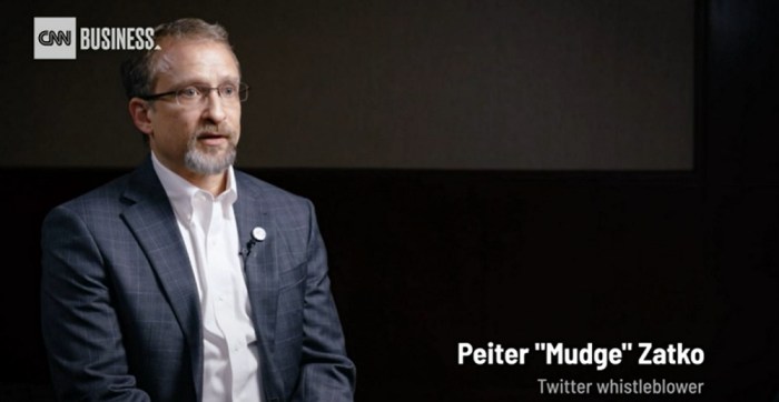 اتهم رئيس الأمن السابق في تويتر شركة التواصل الاجتماعي ومديريها التنفيذيين بارتكاب "انتهاكات قانونية واسعة النطاق"