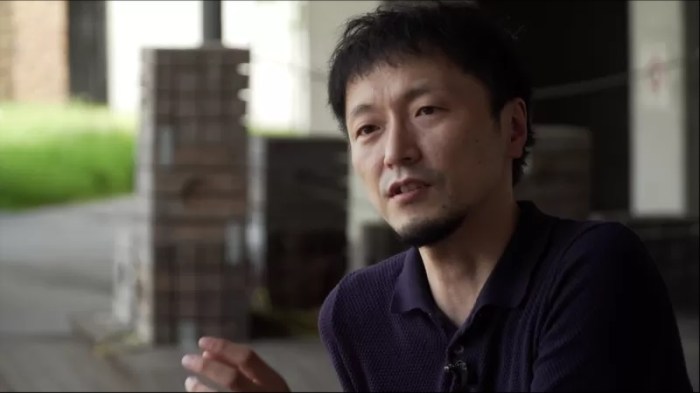 أقام الرئيس التنفيذي لشركة فلوسفيا توشيمي هيتورا تحالفات مع بعض كبار منتجي الرقائق الالكترونية في تايوان