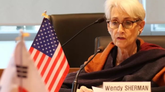 ويندي شيرمان وصفت اختبارات بيونج يانج بأنها استفزازات