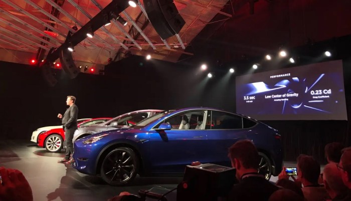 خفضت تسلا سعر سيارتها من طراز 3 وطراز Y بنسبة تصل إلى 9٪ للمشترين الصينيين