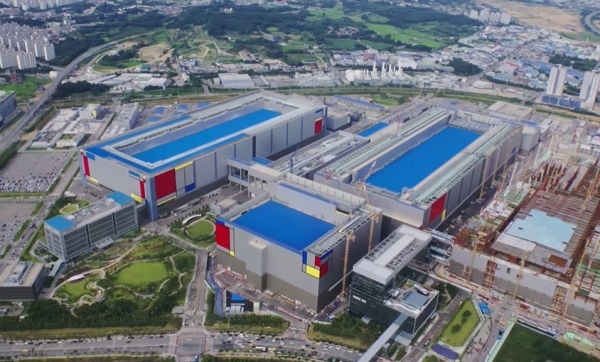 المصنع الأحدث لشركة سامسونج لإنتاج أشباه الموصلات والرقائق الإلكترونية والذي يحمل اسم P3