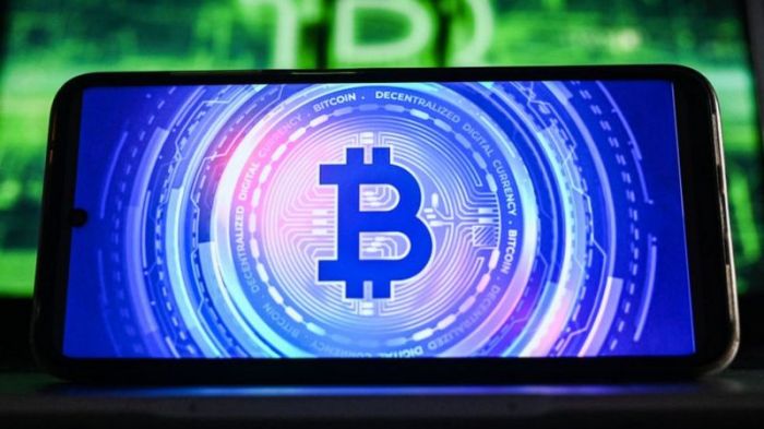 العملات الرقمية لها مخاطر شديدة علي البنوك