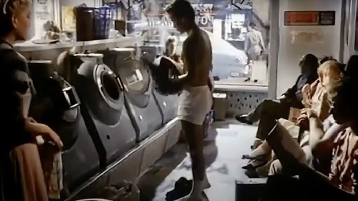 جعلت إعلانات ليفي من عارض الأزياء نيك كامين نجماً عالمياً