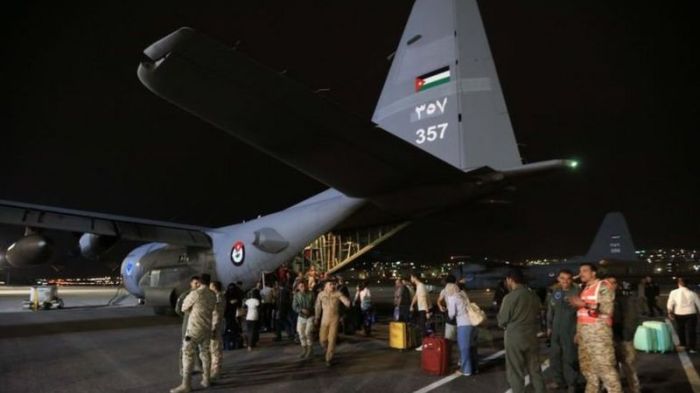 العديد من الرعايا الأجانب تم إجلائهم من العاصمة السودانية الخرطوم يوم 23 أبريل 2023