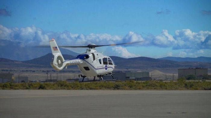 مروحيات كانت تحلق بالقرب من المكان المتوقع لهبوط الكبسولة