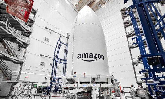 أمازون تشارك في السباق لنشر شبكة من الأقمار الصناعية لتغطية الاتصالات والإنترنت في مختلف أنحاء كوكب الأرض لتنافس شبكة ستار لينك من شركة سبيس إكس