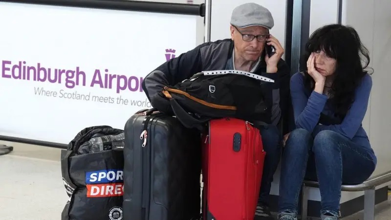 تستمر الفوضى العالمية في مجال تكنولوجيا المعلومات حيث يعترف رئيس شركة "كراود سترايك Crowd strike" بأن انقطاع الخدمة قد يستغرق وقتًا لإصلاحه